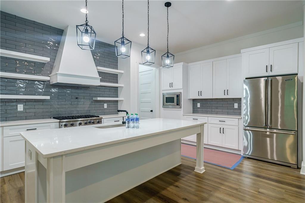 5775 Meadow Park Court