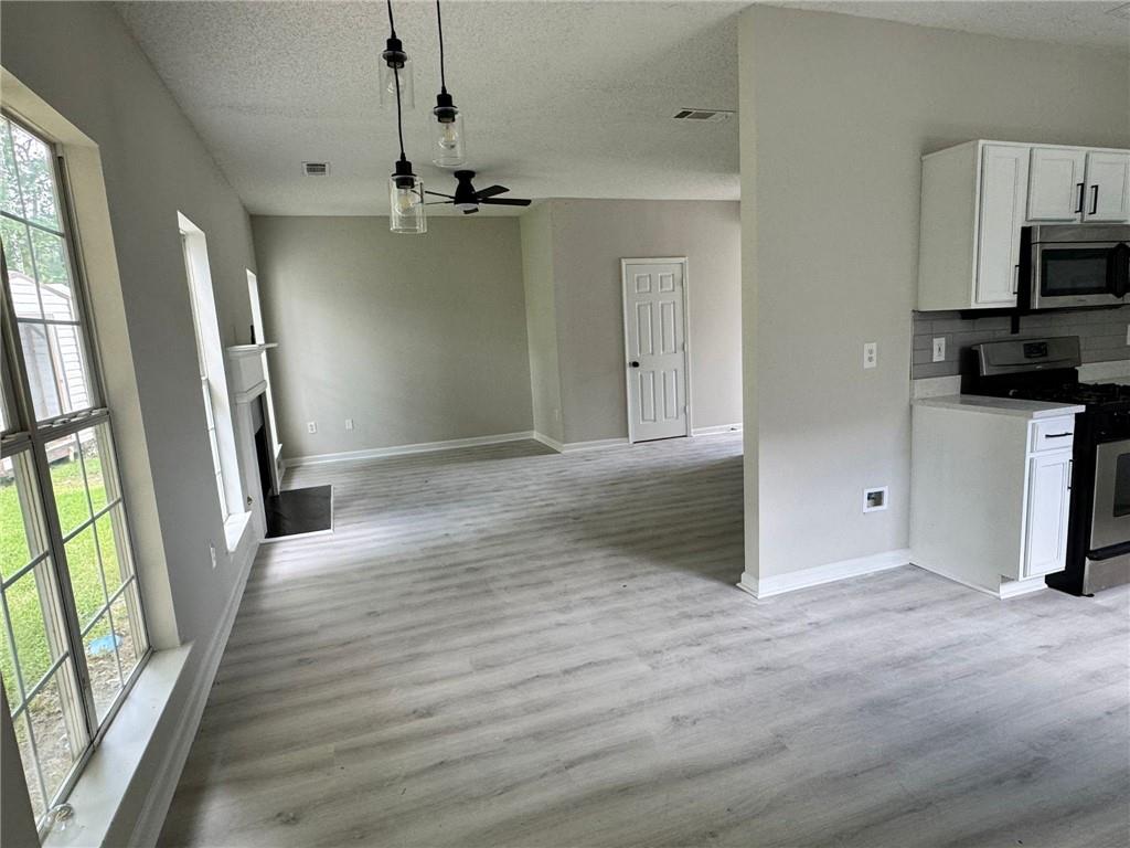 2711 Teal Landing Drive, Morrow, Georgia image 3