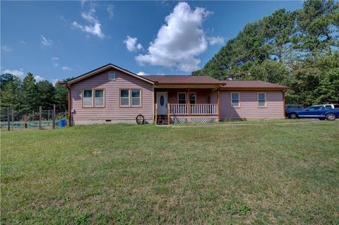 A home in Powder Springs