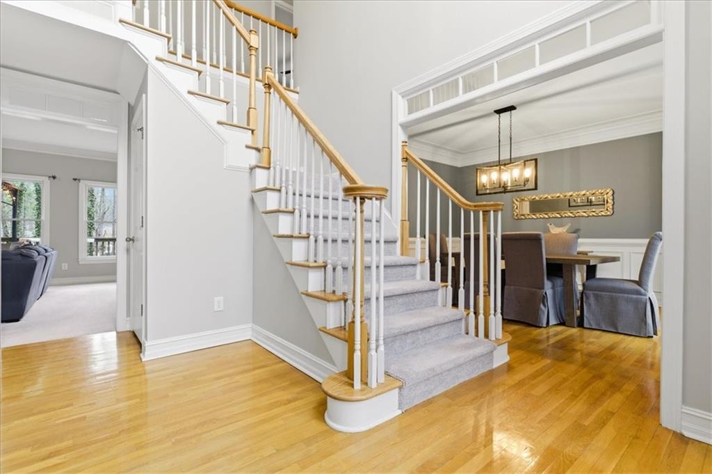 403 Braidwood Knoll NW