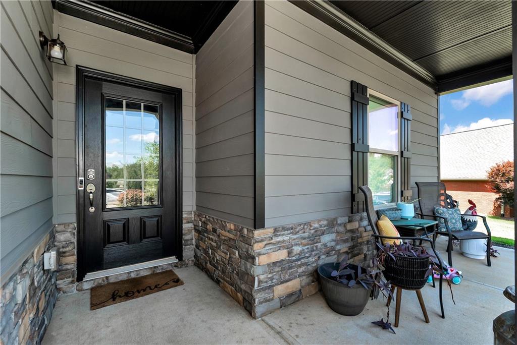 432 Huntington Lane