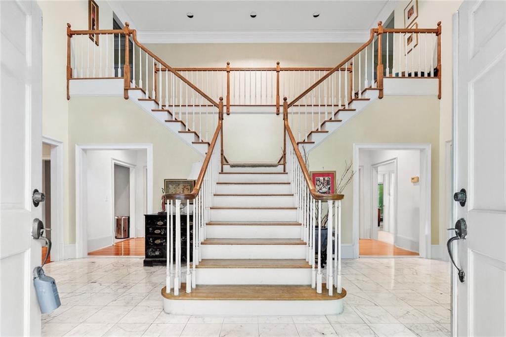 5105 Jett Forest Trail NW