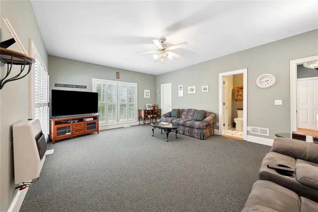 Milton, Georgia 30004, United States, 7 Bedrooms Bedrooms, ,8 BathroomsBathrooms,Residential,Active,191238