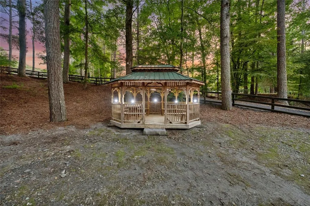 Milton, Georgia 30004, United States, 7 Bedrooms Bedrooms, ,8 BathroomsBathrooms,Residential,Active,191238