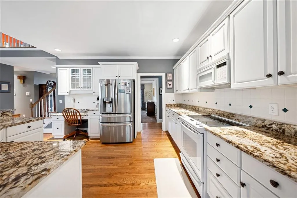 Milton, Georgia 30004, United States, 7 Bedrooms Bedrooms, ,8 BathroomsBathrooms,Residential,Active,191238