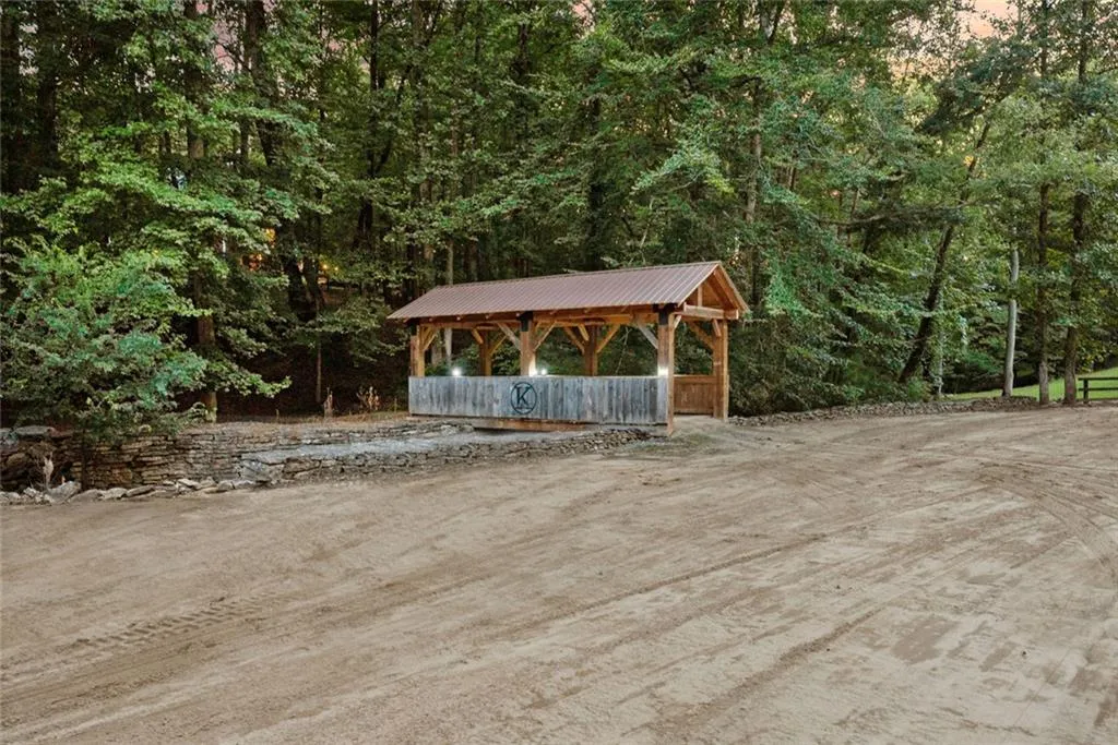 Milton, Georgia 30004, United States, 7 Bedrooms Bedrooms, ,8 BathroomsBathrooms,Residential,Active,191238