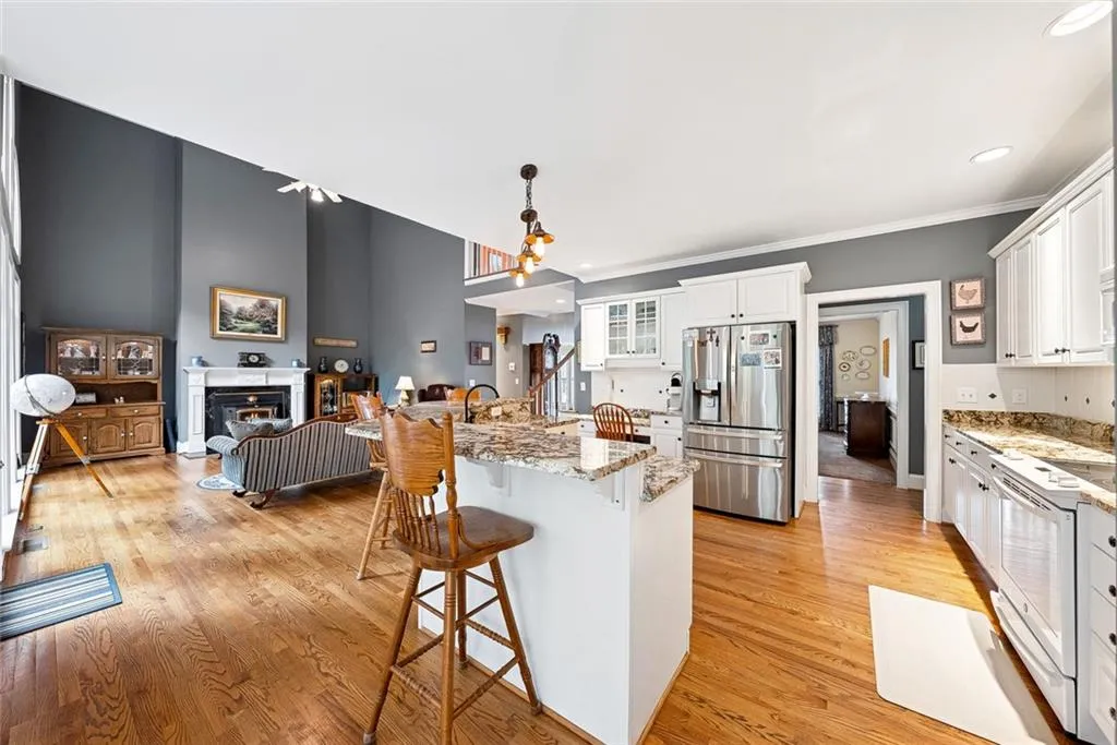 Milton, Georgia 30004, United States, 7 Bedrooms Bedrooms, ,8 BathroomsBathrooms,Residential,Active,191238