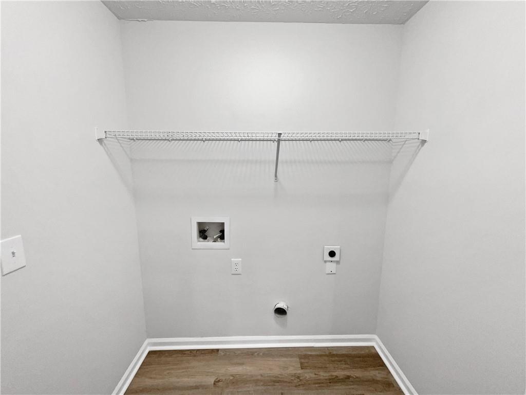 2734 Amber Springs Way, Buford, Georgia image 11