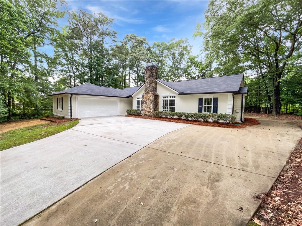 2734 Amber Springs Way, Buford, Georgia image 37