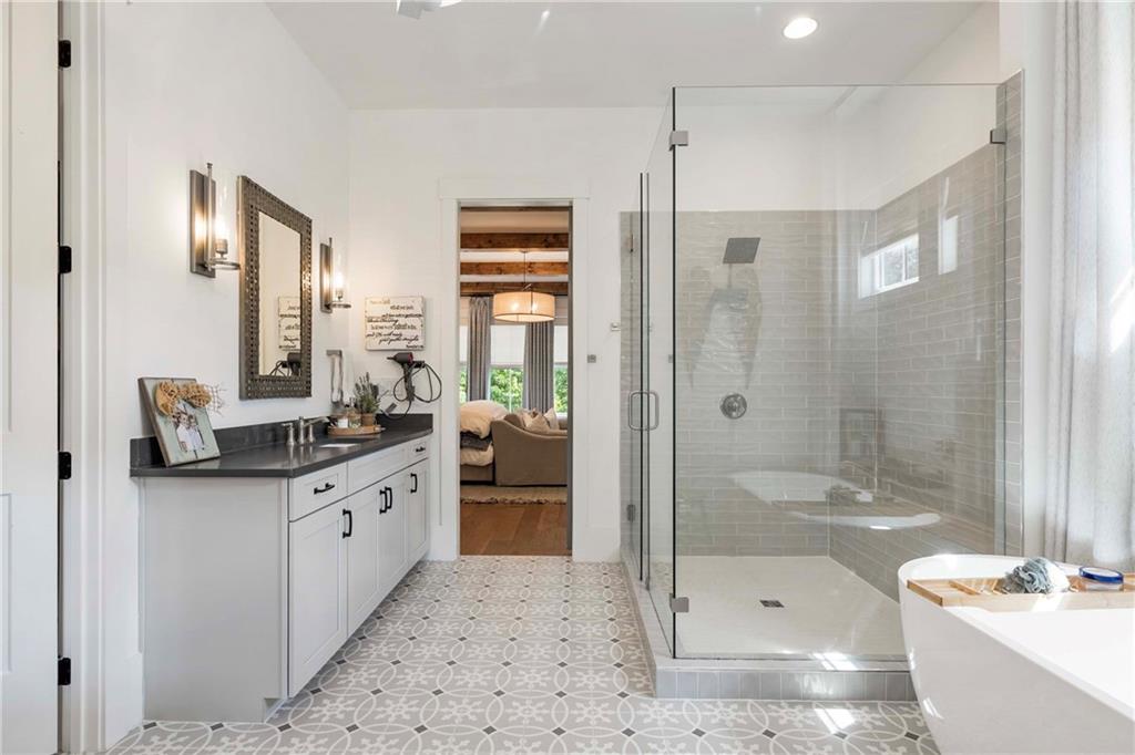 Sweet Apple - Residential