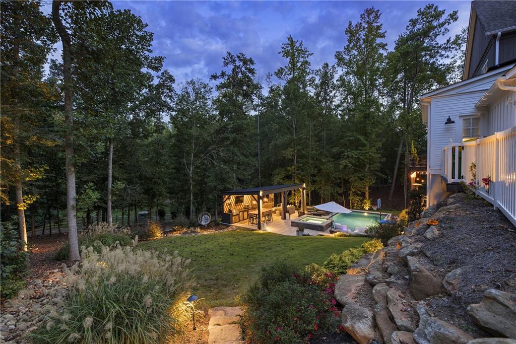 Sweet Apple - Residential