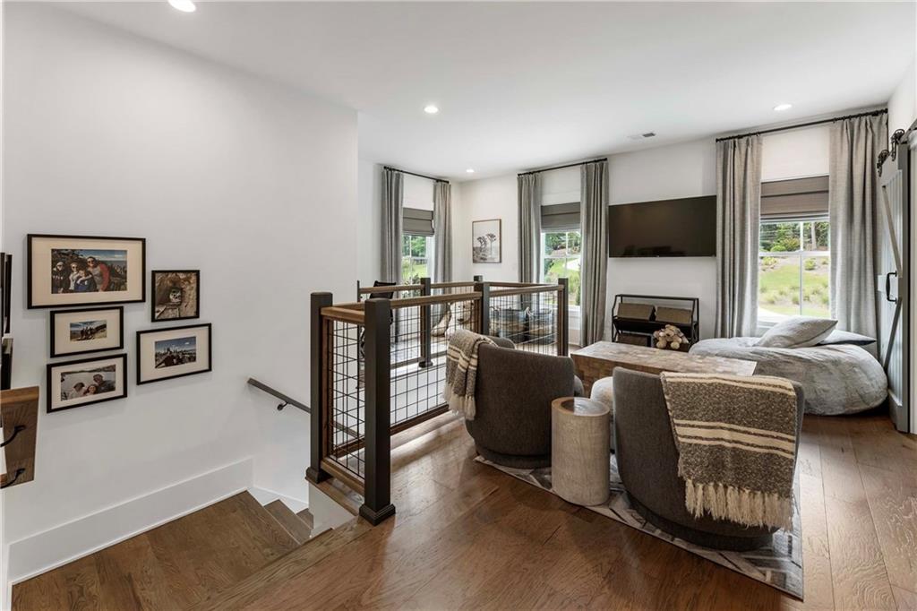 Sweet Apple - Residential