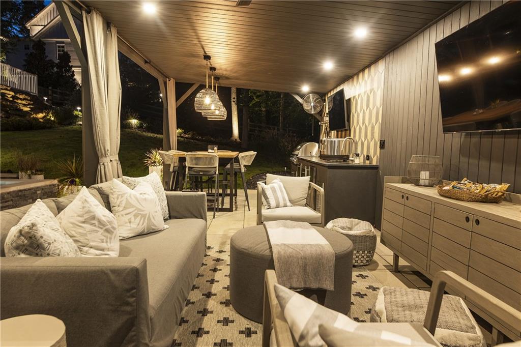 Sweet Apple - Residential