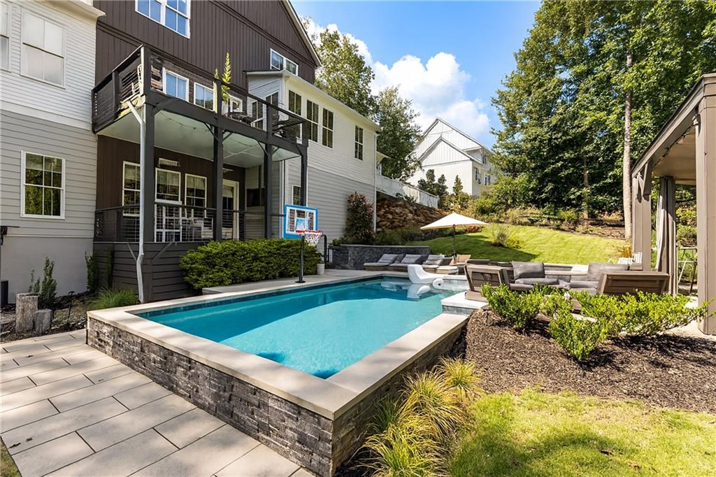 Sweet Apple - Residential