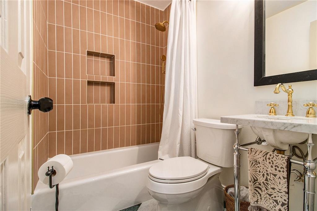 East Lake - Residential