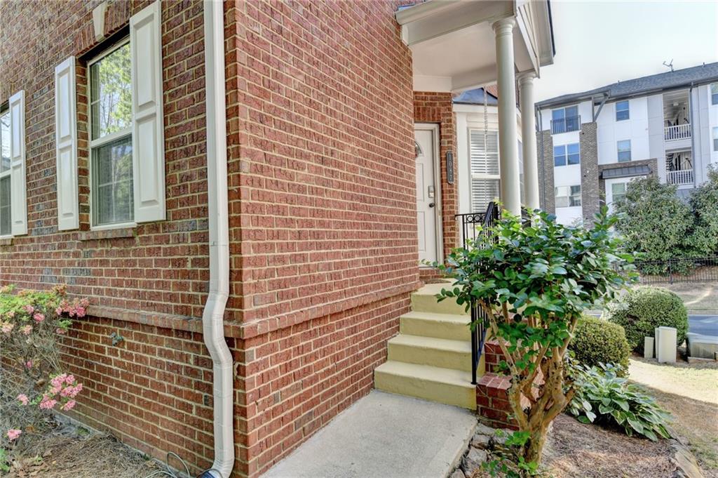 1087 Scales Road