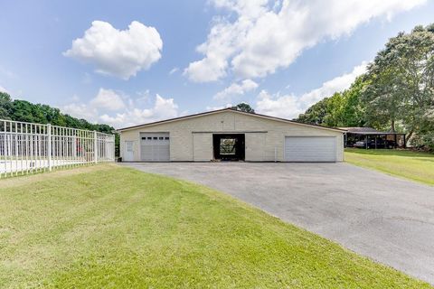 A home in Flowery Branch