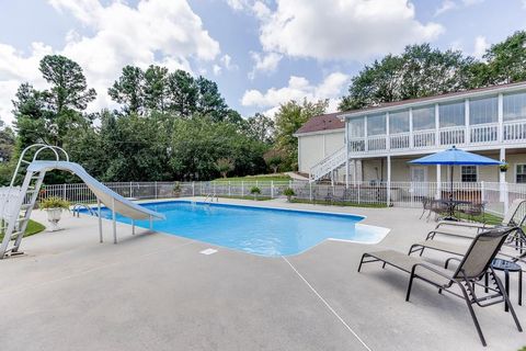 A home in Flowery Branch