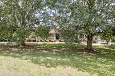 A home in Flowery Branch