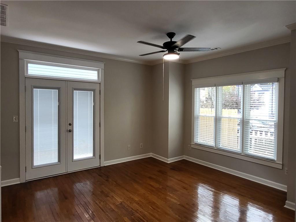 320 Harden Street SE