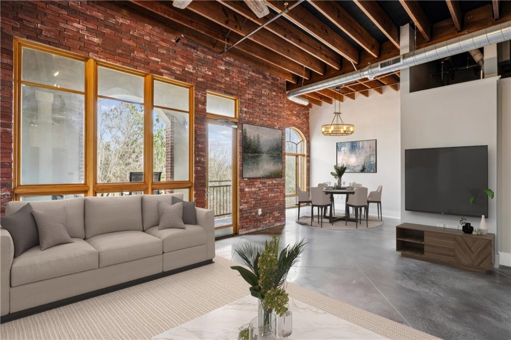 319 Atlanta Street SE 404