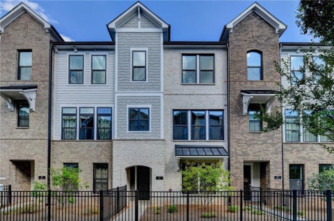 Townhouse For Sale - 485 Ashbury Drive<br/> Alpharetta, GA 30076