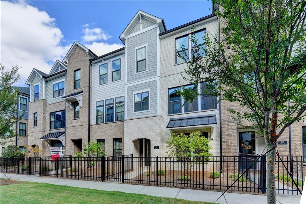 485 Ashbury Drive