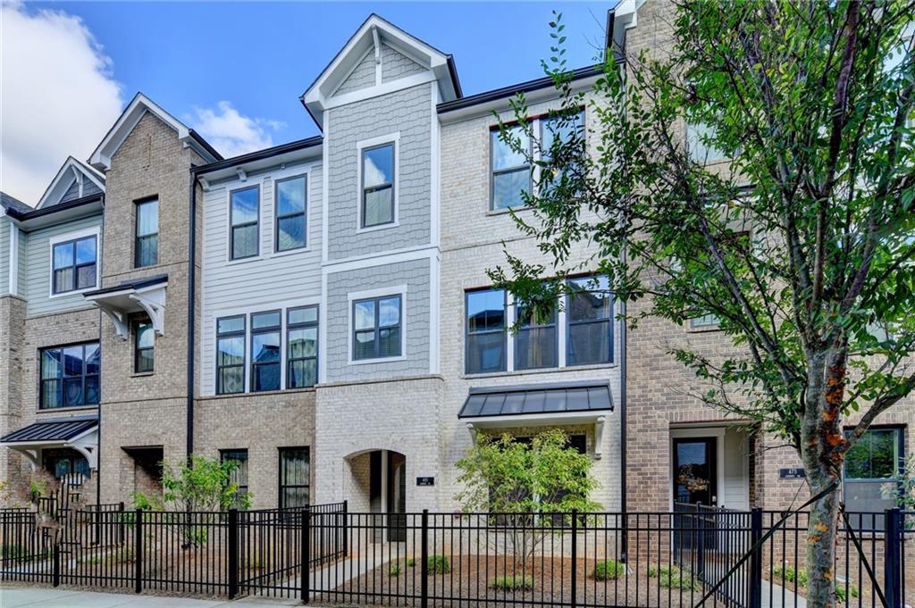 485 Ashbury Drive