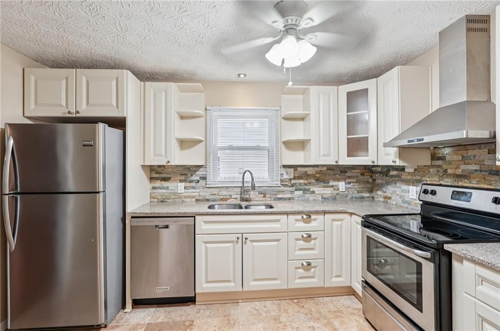 CHEATHAM SPRINGS - Residential