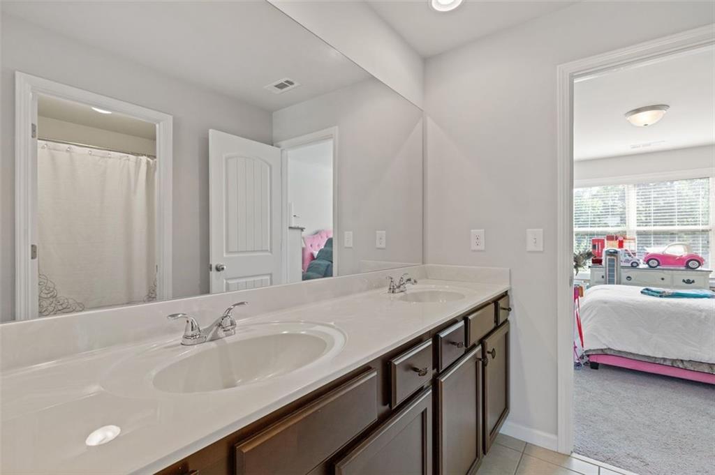 4279 Two Bridge Drive, Buford, Georgia image 29