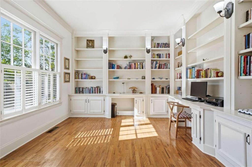 9930 Barnsbury Road