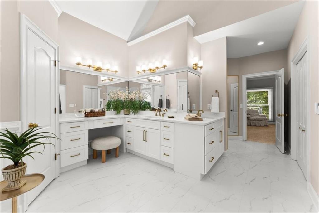 Seven Oaks - Residential