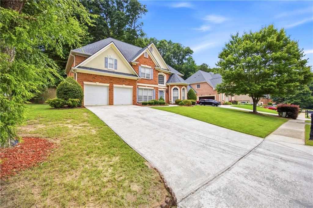 1345 Cresthaven Lane