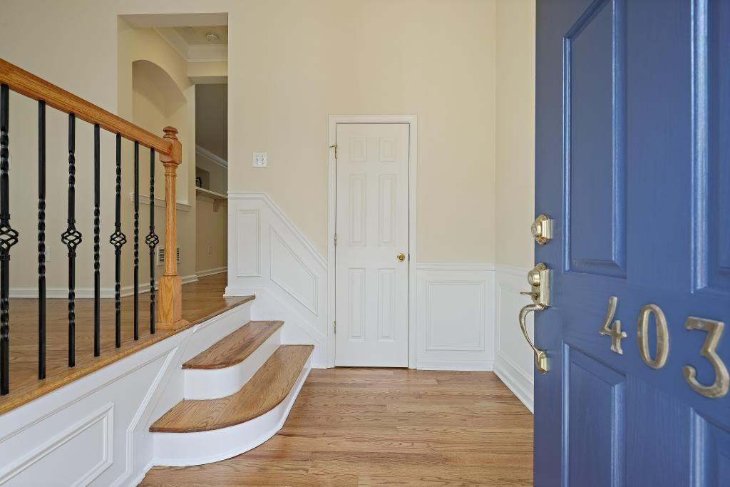 403 Iona Abbey Court SE