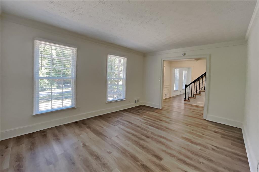 1337 Arlene Court SW
