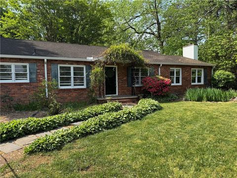 2651 Woodwin Road Atlanta GA 30360