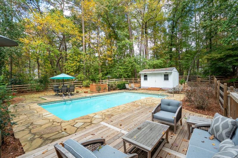 2377 Emory Lane, Marietta, Georgia image 34