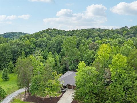 A home in Dahlonega