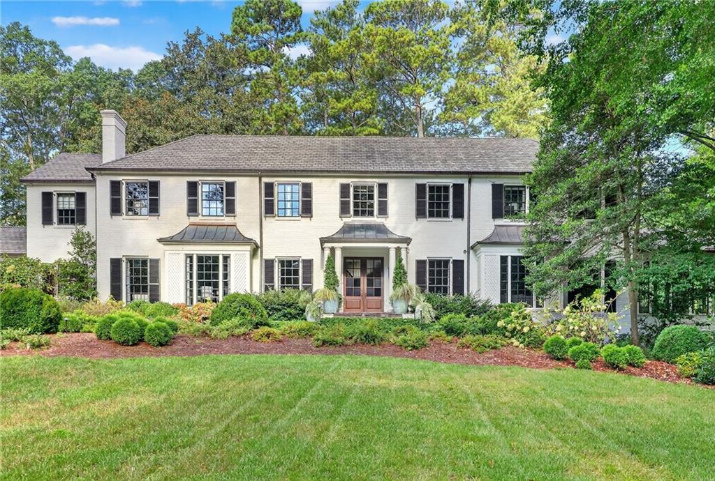 Tuxedo Park - Residential