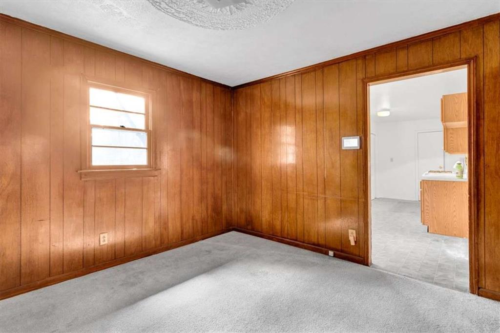 3272 Kingston Road NW