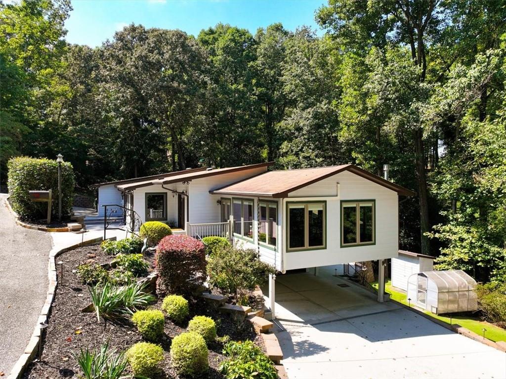23 Blue Heron Point
