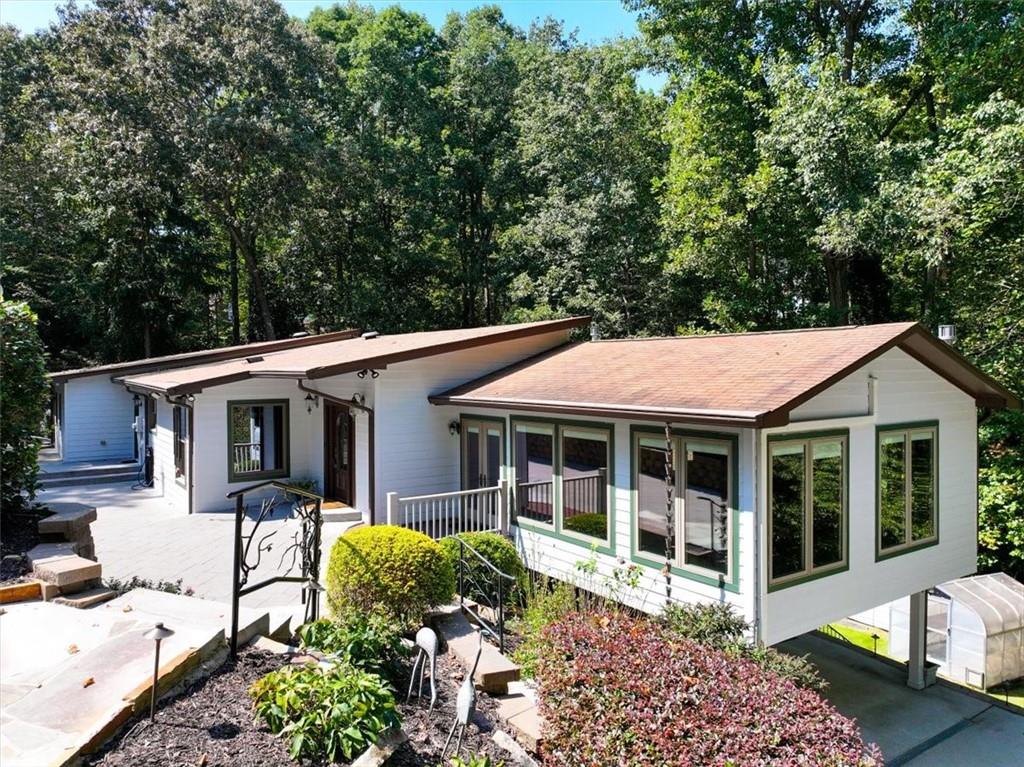 23 Blue Heron Point