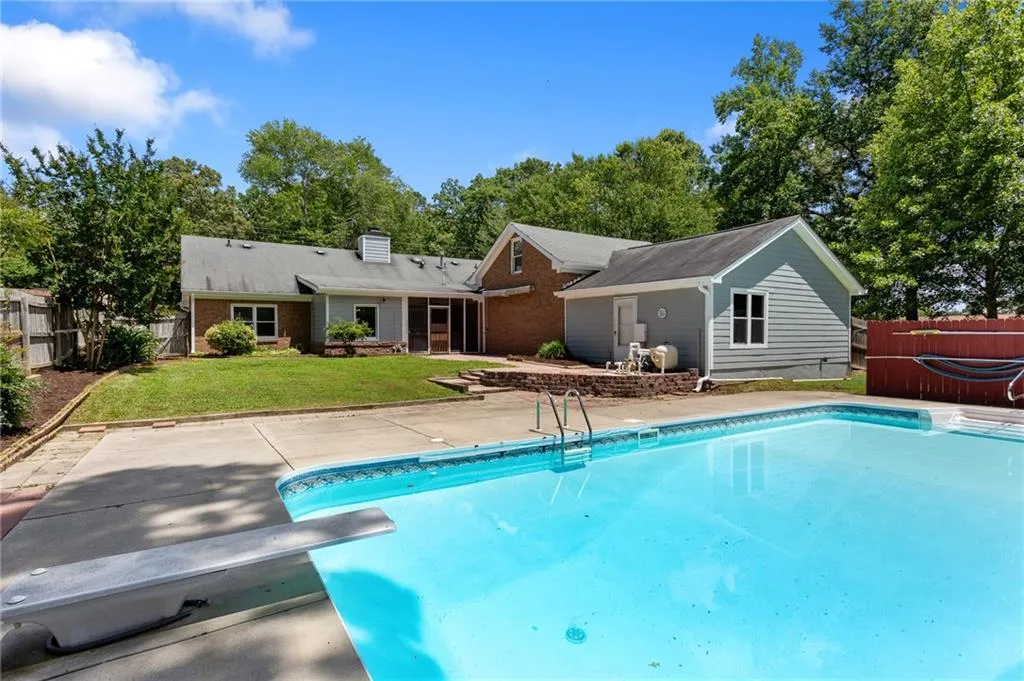 Lithia Springs, Georgia 30122, United States, 3 Bedrooms Bedrooms, ,3 BathroomsBathrooms,Residential,Active,158847