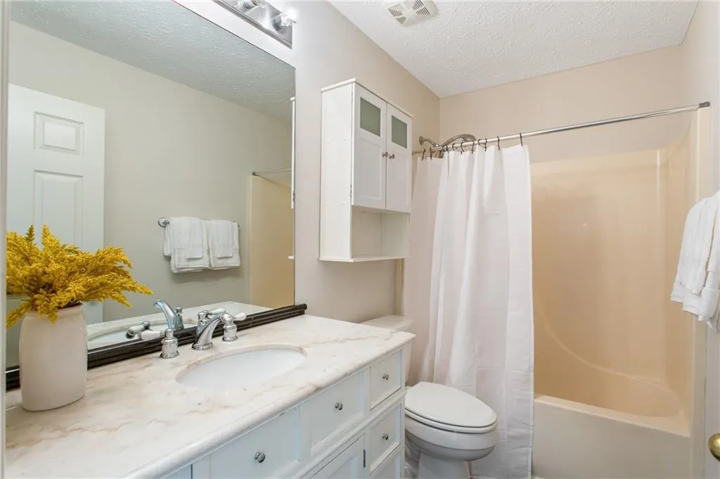 Lithia Springs, Georgia 30122, United States, 3 Bedrooms Bedrooms, ,3 BathroomsBathrooms,Residential,Active,158847