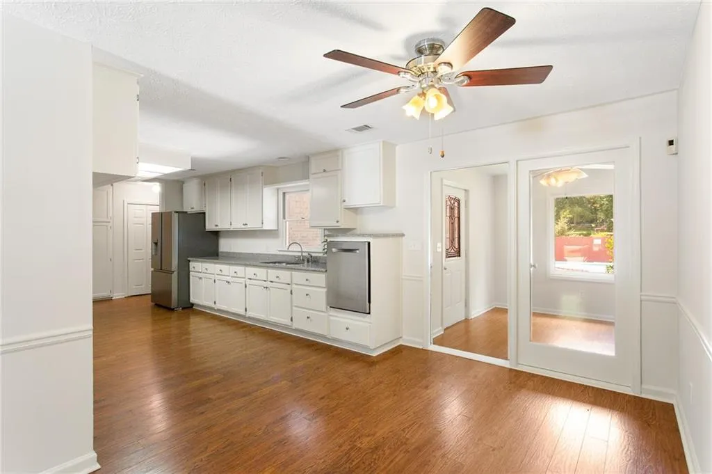 Lithia Springs, Georgia 30122, United States, 3 Bedrooms Bedrooms, ,3 BathroomsBathrooms,Residential,Active,158847