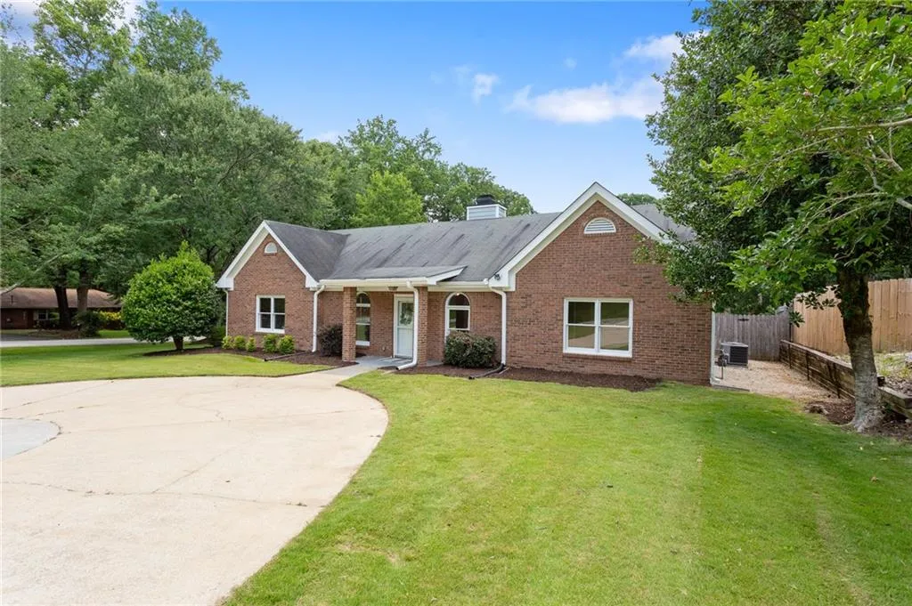 Lithia Springs, Georgia 30122, United States, 3 Bedrooms Bedrooms, ,3 BathroomsBathrooms,Residential,Active,158847