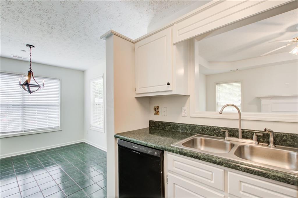 333 Mary Alice Drive, Winder, Georgia image 9