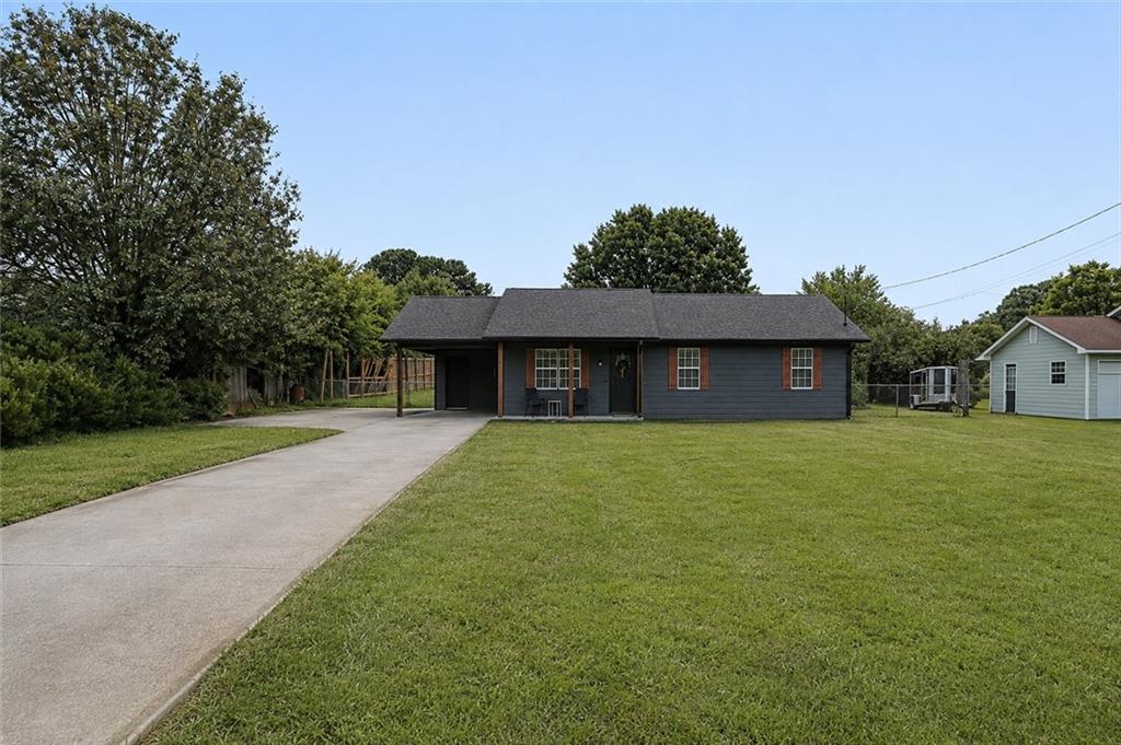 290 Erwin Hill Road SE