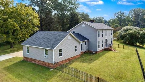 148 Simmons Street Trion GA 30753