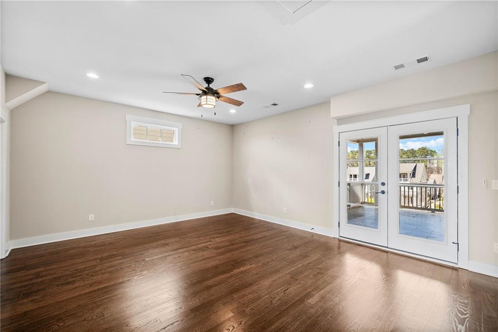 561 S Club Drive, Woodstock, Georgia image 37